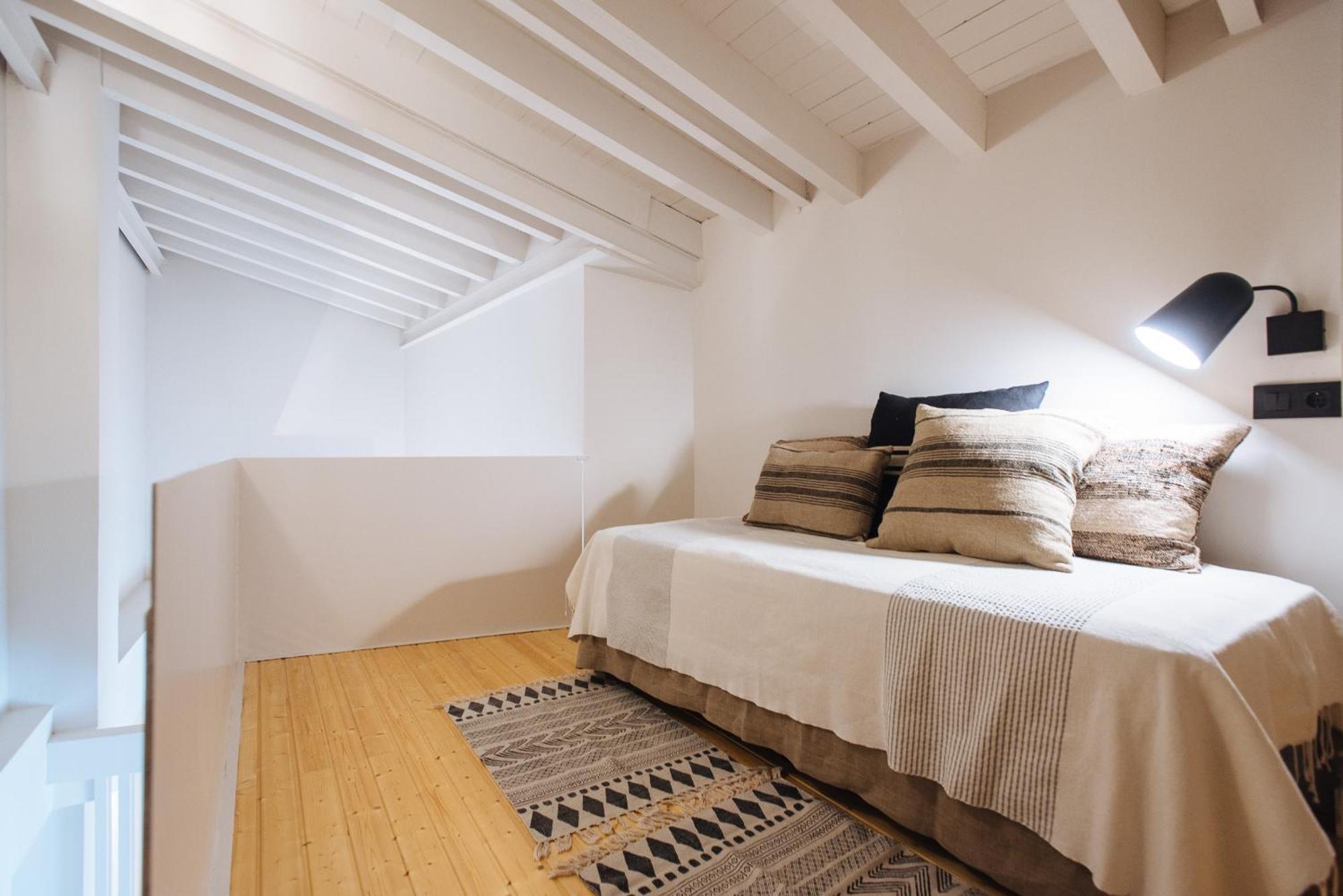 R26 Suites Sevilla Habitación foto